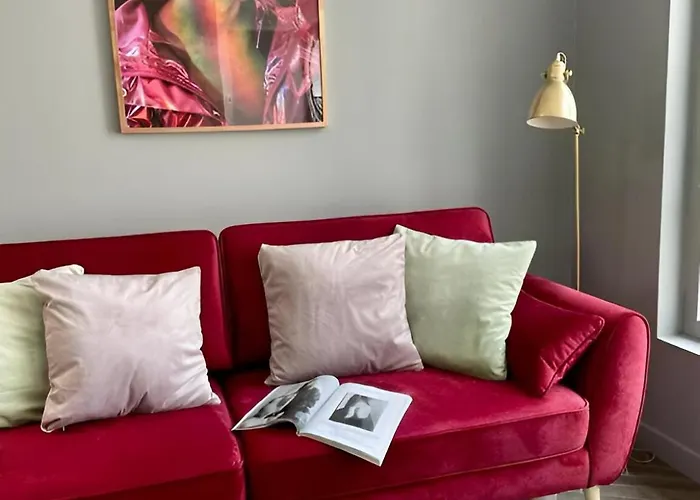 Daire Oomph Deluxe Ruska