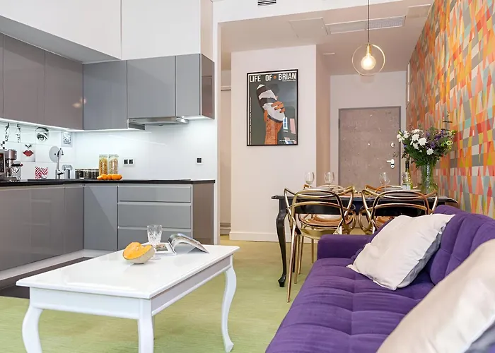 Oomph Deluxe Ruska Daire *