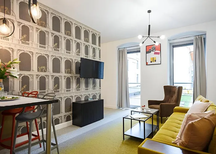 Oomph Deluxe Ruska Daire