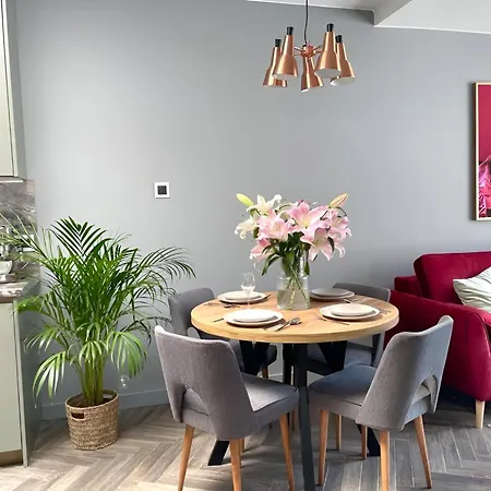 Oomph Deluxe Ruska * Breslau