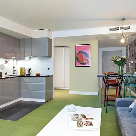 Oomph Deluxe Ruska * Breslau