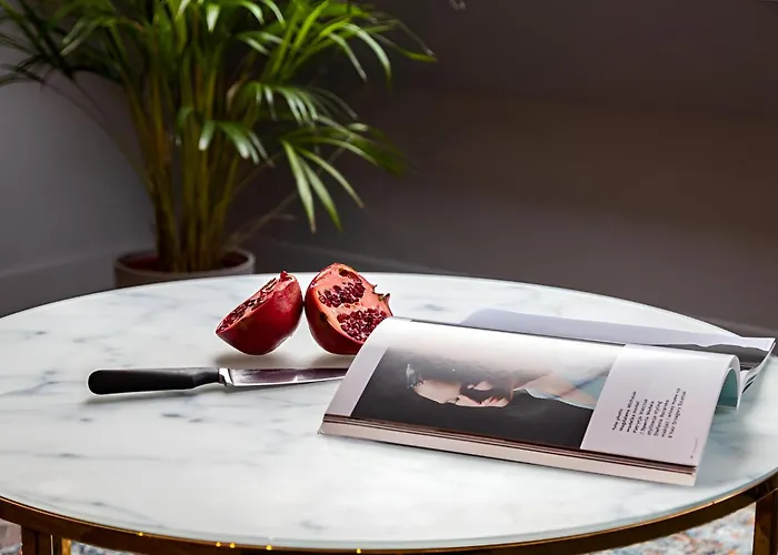 Oomph Deluxe Ruska فروتسواف