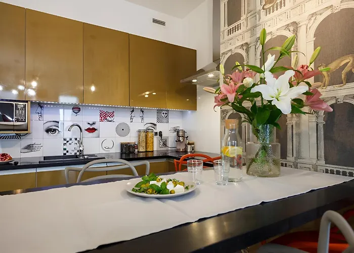 Oomph Deluxe Ruska *